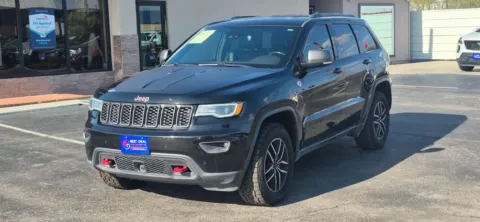 Photos of 2021 Jeep Grand Cherokee Trailhawk Sport Utility 4D for sale in El Paso, TX at Best Deal Auto Group