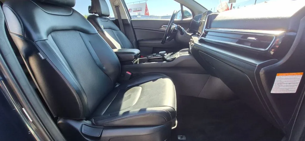 2023 Kia Sportage EX Hybrid - Photo 13
