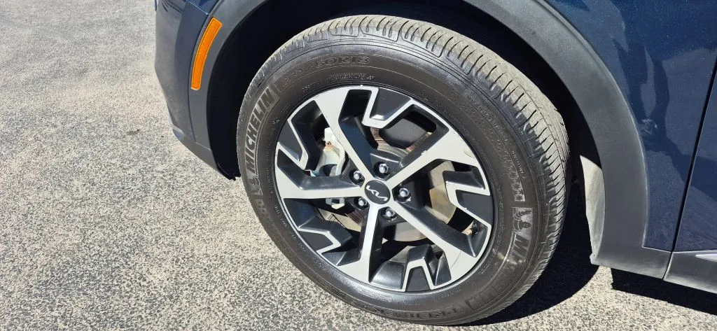 2023 Kia Sportage EX Hybrid - Photo 17