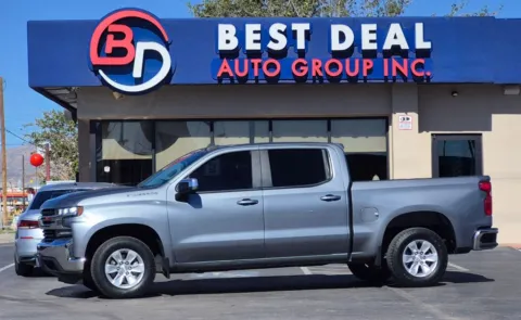 Gray 2020 Chevrolet Silverado 1500 Crew Cab LT Pickup 4D 5 3/4 ft for sale in El Paso, TX