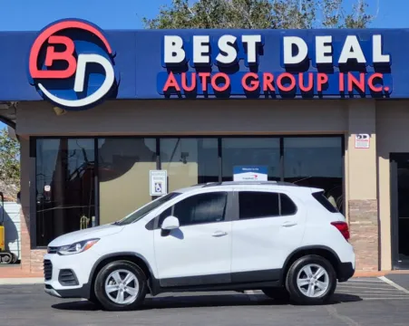 White 2021 Chevrolet Trax LT Sport Utility 4D for sale in El Paso, TX