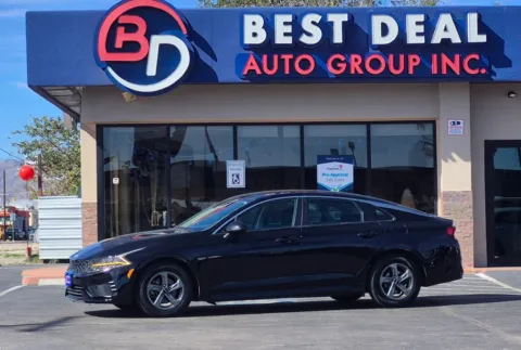 Black 2022 Kia K5 LXS Sedan 4D for sale in El Paso, TX