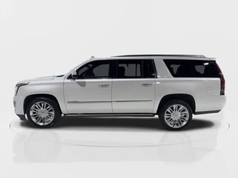 More photos of 2020 Cadillac Escalade ESV Platinum Sport Utility 4D at Car Place Dallas, TX