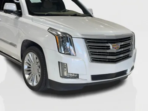 Another view of 2020 Cadillac Escalade ESV Platinum Sport Utility 4D for sale in Addison, TX at Car Place Dallas
