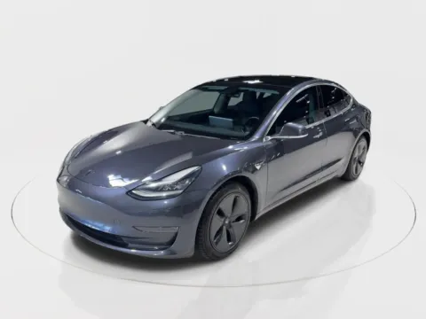 More photos of 2020 Tesla Model 3 Standard Range Sedan 4D at Car Place Dallas, TX