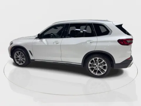 More photos of 2022 BMW X5 xDrive40i Sport Utility 4D at Car Place Dallas, TX