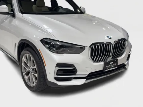 Another view of 2022 BMW X5 xDrive40i Sport Utility 4D for sale in Addison, TX at Car Place Dallas
