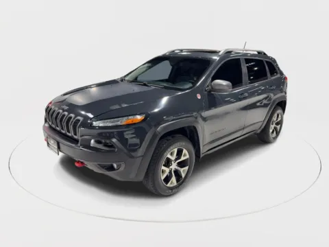 More photos of 2018 Jeep Cherokee TrailHawk Sport Utility 4D at Car Place Dallas, TX