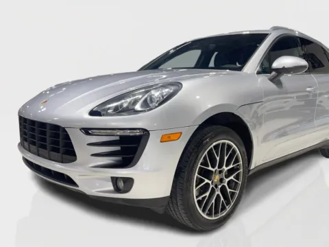 More photos of 2016 Porsche Macan S Sport Utility 4D at Car Place Dallas, TX