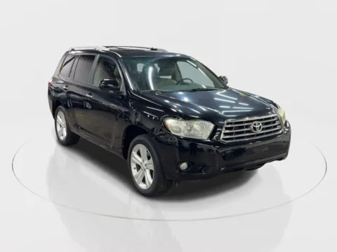 Photos of 2008 Toyota Highlander Limited Sport Utility 4D for sale in Addison, TX at Car Place Dallas