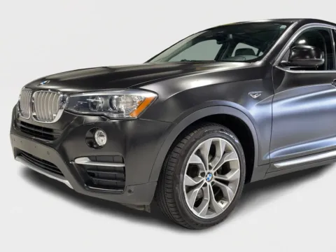 More photos of 2016 BMW X4 xDrive28i Sport Utility 4D at Car Place Dallas, TX