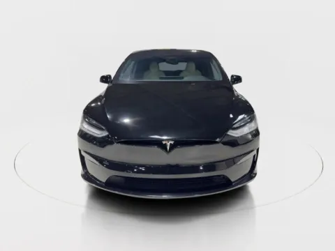 More photos of 2022 Tesla Model X Long Range Sport Utility 4D at Car Place Dallas, TX