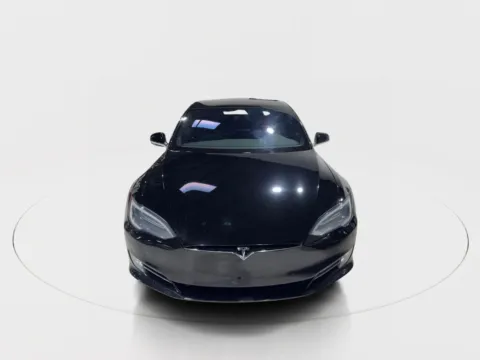 More photos of 2018 Tesla Model S 75D Sedan 4D at Car Place Dallas, TX