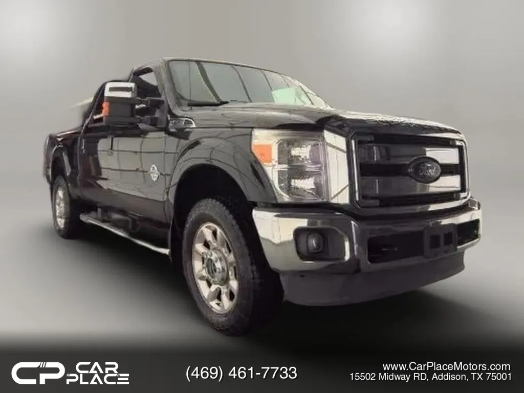 Green 2015 Ford F250 Super Duty Crew Cab Lariat Pickup 4D 6 3/4 ft for sale in Addison, TX