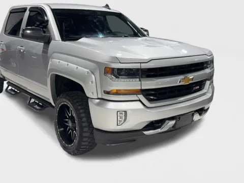 Another view of 2018 Chevrolet Silverado 1500 Crew Cab Z71 LT Pickup 4D 5 3/4 ft for sale in Addison, TX at Car Place Dallas