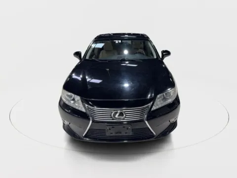 More photos of 2014 Lexus ES 350 Sedan 4D at Car Place Dallas, TX