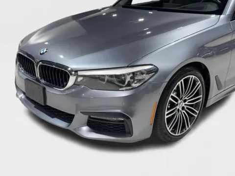 Another view of 2018 BMW 5 Series 540i xDrive Sedan 4D for sale in Addison, TX at Car Place Dallas
