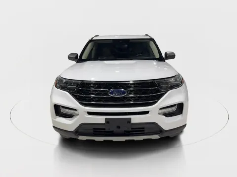 More photos of 2020 Ford Explorer XLT Sport Utility 4D at Car Place Dallas, TX