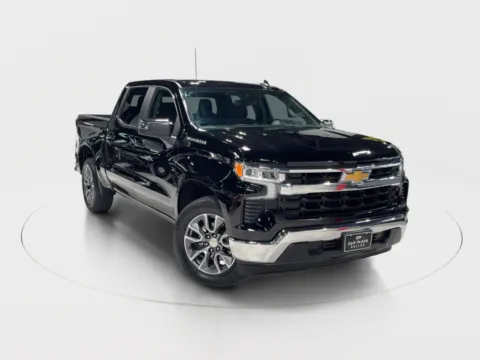 Black 2024 Chevrolet Silverado 1500 Crew Cab LT CREW CAB,V8,CAM,BLUETOOTH,SMARTPHONE,WARRANTY EST,TEXAS TRUCK for sale in Addison, TX