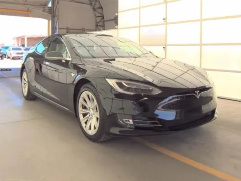 More photos of 2018 Tesla Model S 75D Sedan 4D at Car Place Dallas, TX