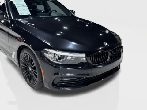 Another view of 2018 BMW 5 Series 530i NAV,CARPLAY,CAM,PARK ASST,MOONROOF,MEMORY STS,LED HDLS,BLUETOOTH,RWD for sale in Addison, TX at Car Place Dallas