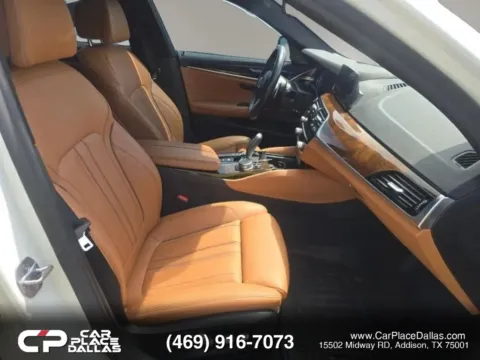 More photos of 2019 BMW 5 Series 540i Sedan 4D at Car Place Dallas, TX