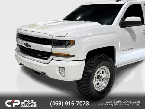 More photos of 2018 Chevrolet Silverado 1500 Crew Cab Z71 LT Pickup 4D 5 3/4 ft at Car Place Dallas, TX
