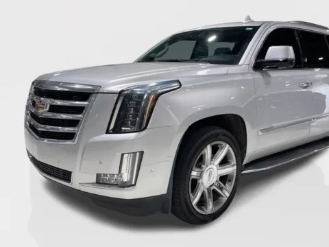 More photos of 2020 Cadillac Escalade ESV Luxury Sport Utility 4D at Car Place Dallas, TX