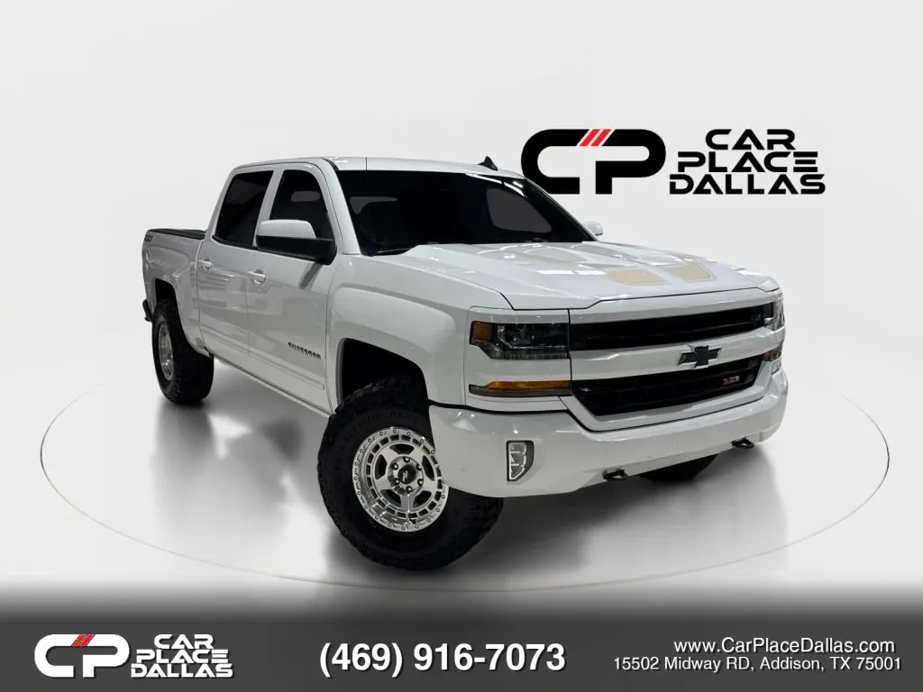Red 2018 Chevrolet Silverado 1500 Crew Cab Z71 LT Pickup 4D 5 3/4 ft for sale in Addison, TX