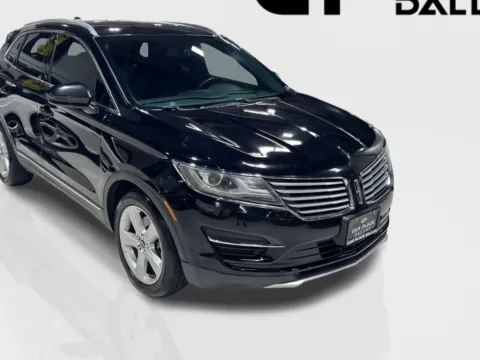 More photos of 2017 Lincoln MKC Premiere at Car Place Dallas, TX