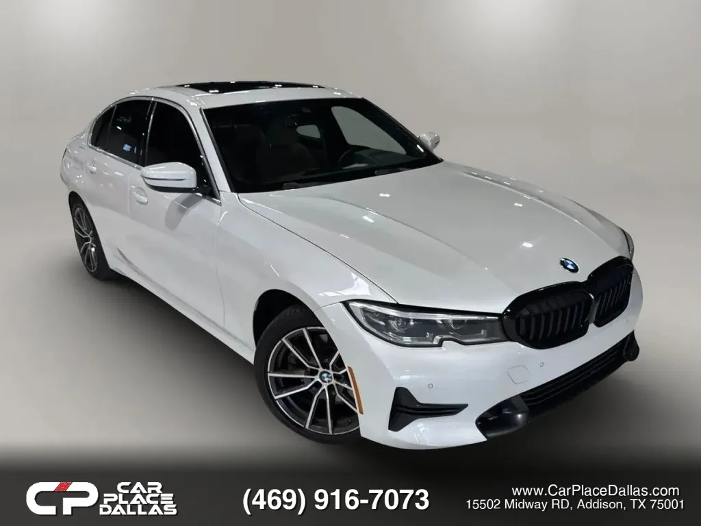 2021 BMW 3 Series 330i Sedan's photo