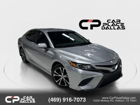 Silver 2020 Toyota Camry SE Sedan 4D for sale in Addison, TX
