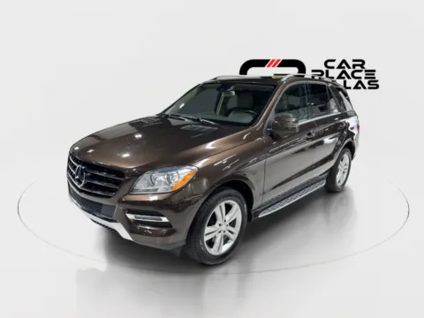 Photos of 2013 Mercedes-Benz M-Class ML 350 PREM 1 PKG,NAV,LEATHER,KEYLESS-GO,CAM,HTD F/R STS,20IN WHLS,PWR LIFTGATE,MEMORY STS,SIRIUSXM for sale in Addison, TX at Car Place Dallas