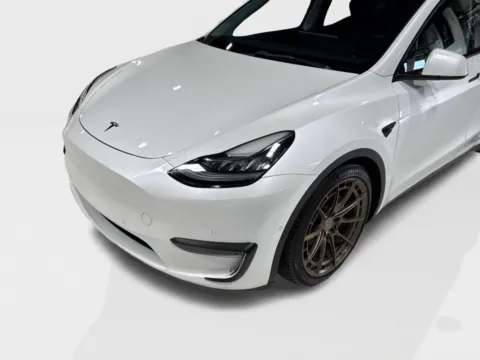 Another view of 2021 Tesla Model Y Long Range Sport Utility 4D for sale in Addison, TX at Car Place Dallas