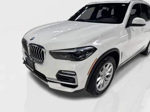 Another view of 2020 BMW X5 sDrive40i Sport Utility 4D for sale in Addison, TX at Car Place Dallas