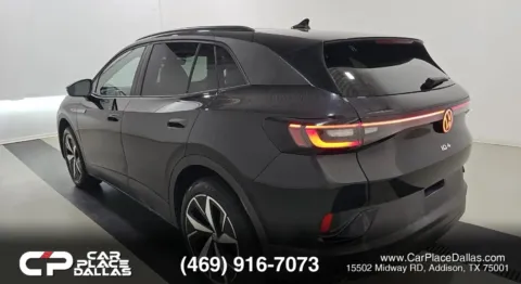 More photos of 2023 Volkswagen ID.4 Pro S EV,NAV,CAM,PANO,HTD STS,BLIND SPOT,ACC,WARRANTY EST at Car Place Dallas, TX