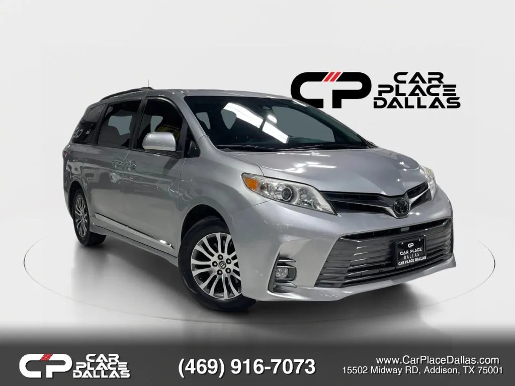 Silver 2020 Toyota Sienna XLE NAV,CARPLAY,HTD LTHR,BLIND SPOT,PWR DOORS,PWR LIFTGATE,MOONROOF,CAM,3RD ROW for sale in Addison, TX