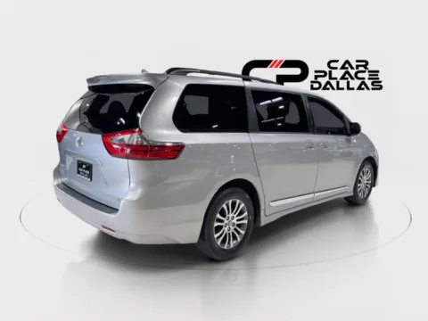 More photos of 2020 Toyota Sienna XLE NAV,CARPLAY,HTD LTHR,BLIND SPOT,PWR DOORS,PWR LIFTGATE,MOONROOF,CAM,3RD ROW at Car Place Dallas, TX