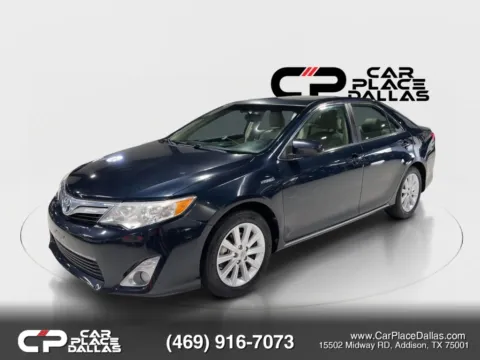 Another view of 2014 Toyota Camry Hybrid XLE NAV,CAM,MOONROOF,HTD LTHR,BLIND SPOT,RCTA,SMART KEY for sale in Addison, TX at Car Place Dallas