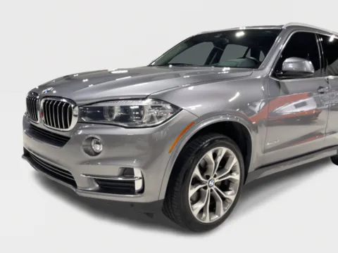 More photos of 2016 BMW X5 xDrive35i TURBO I6,AWD,IDRIVE,PWR STS,PWR LIFTGATE,LOW MILES at Car Place Dallas, TX