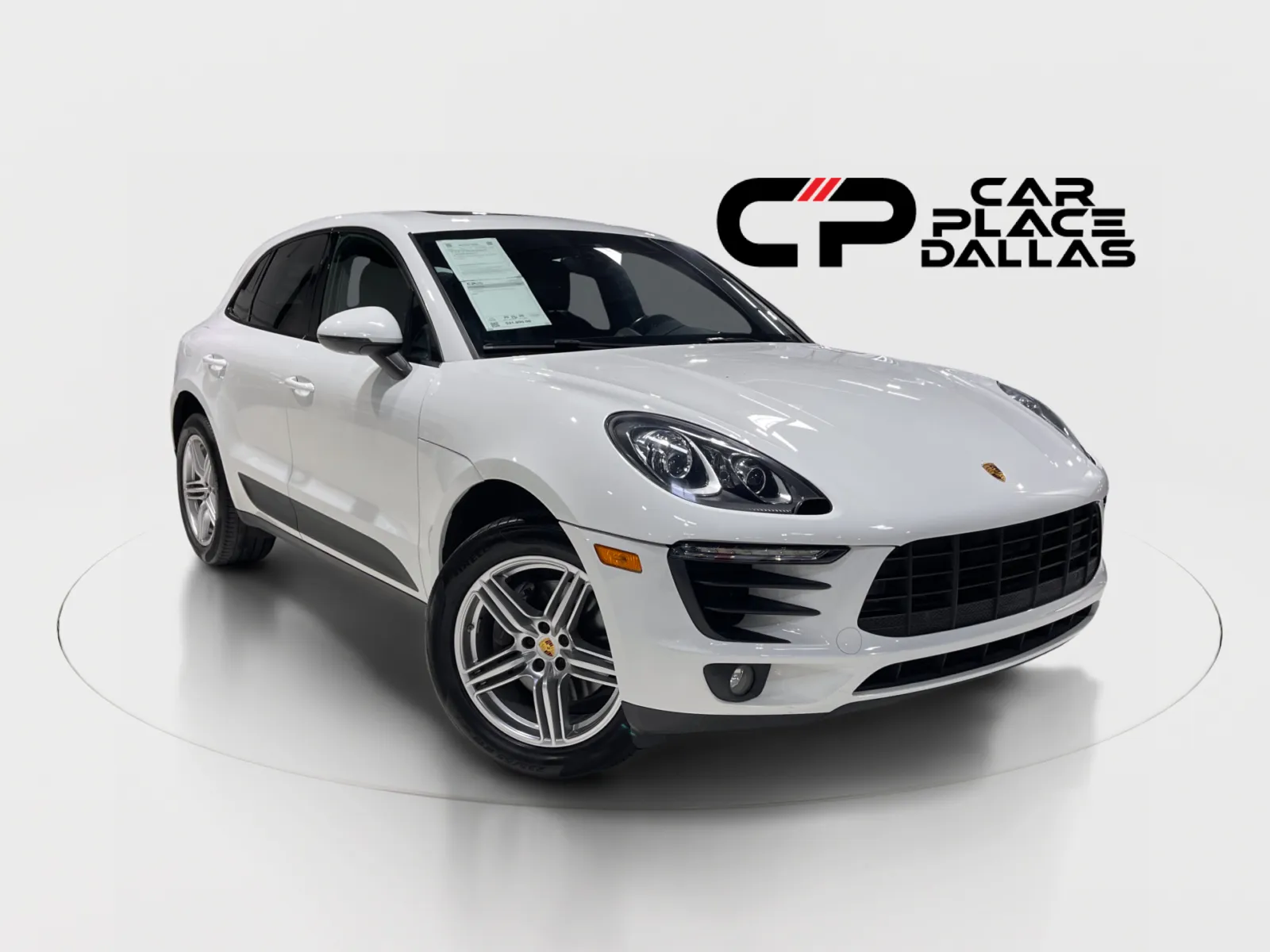 White 2018 Porsche Macan TURBO,PDK,AWD,PWR LIFTGATE,BLUETOOTH,BELOW AVG MILES for sale in Addison, TX