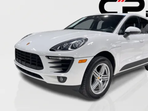 More photos of 2018 Porsche Macan TURBO,PDK,AWD,PWR LIFTGATE,BLUETOOTH,BELOW AVG MILES at Car Place Dallas, TX
