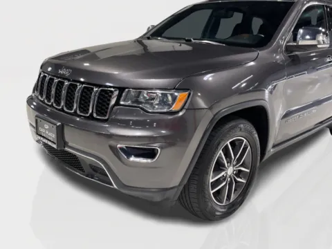 More photos of 2018 Jeep Grand Cherokee Limited NAV,CAM,SUNROOF,HTD LTHR,BLIND SPOT,PARK ASST,PWR LIFTGATE at Car Place Dallas, TX