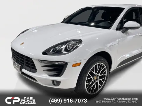 More photos of 2018 Porsche Macan PDK,AWD,CAM,BT,PWR STS,DUAL CLIMATE,LOW MILES at Car Place Dallas, TX