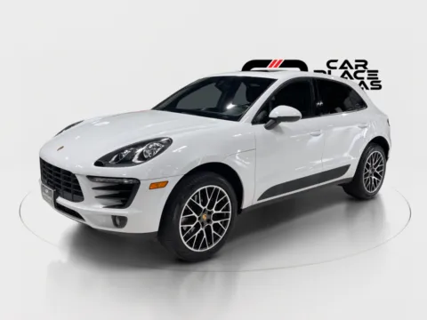 Another view of 2018 Porsche Macan PDK,AWD,CAM,BT,PWR STS,DUAL CLIMATE,LOW MILES for sale in Addison, TX at Car Place Dallas