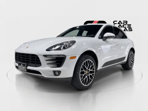 More photos of 2018 Porsche Macan PDK,AWD,CAM,BT,PWR STS,DUAL CLIMATE,LOW MILES at Car Place Dallas, TX