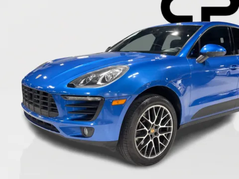 More photos of 2018 Porsche Macan AWD,NAV,CAM,PWR LIFTGATE,PDK,BT,PARK ASST at Car Place Dallas, TX