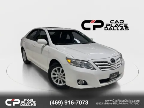 2011 Toyota Camry XLE V6,LEATHER,SUNROOF,DUAL CLIMATE,BT,JBL