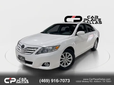 2011 Toyota Camry XLE V6,LEATHER,SUNROOF,DUAL CLIMATE,BT,JBL photo 2