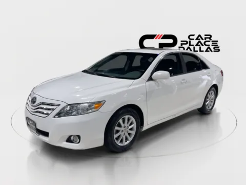 Another view of 2011 Toyota Camry XLE V6,LEATHER,SUNROOF,DUAL CLIMATE,BT,JBL for sale in Addison, TX at Car Place Dallas
